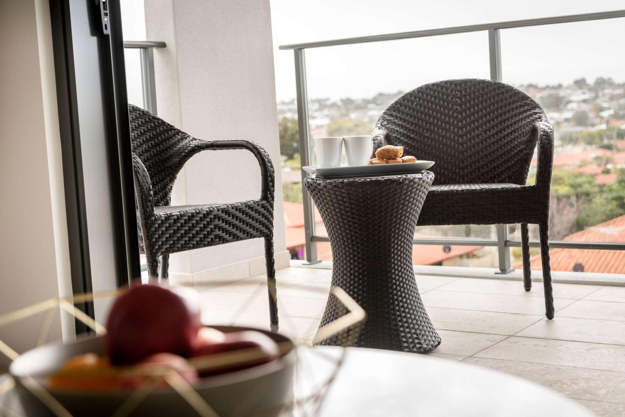 Ramada By Wyndham Vetroblu Scarborough Beach Perth Ngoại thất bức ảnh