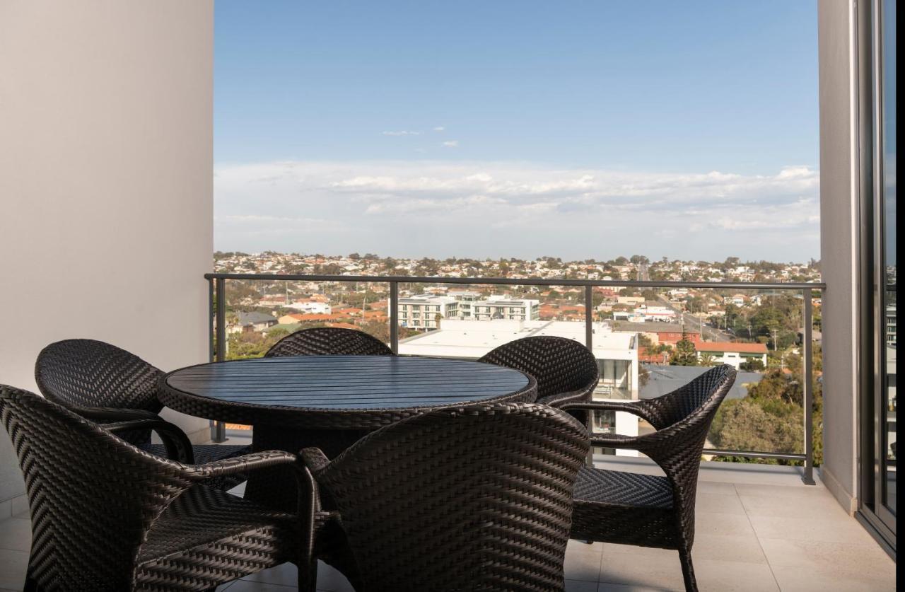 Ramada By Wyndham Vetroblu Scarborough Beach Perth Ngoại thất bức ảnh